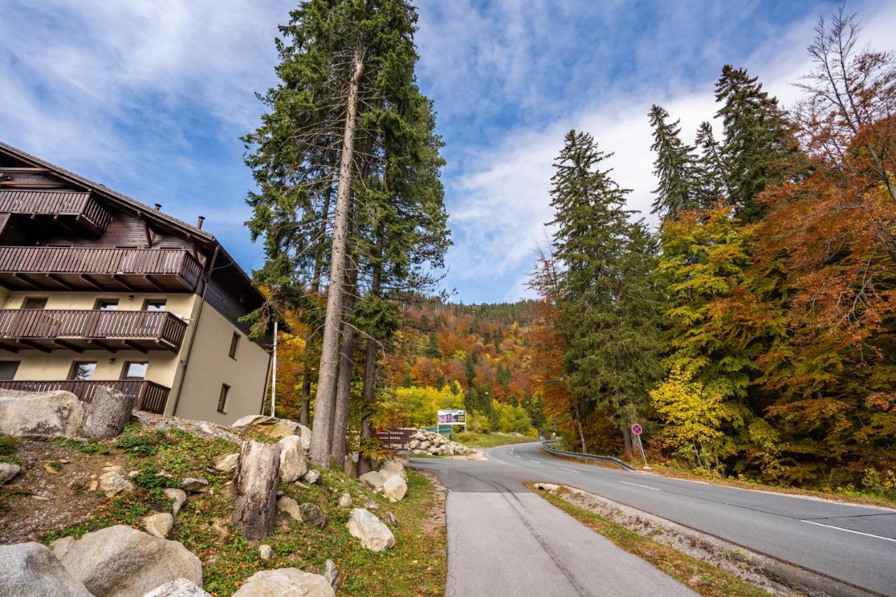 Apartment Anna Chopok, 1 110 M, Highest In Central Europe, On A Hiking Trail To Dumbier Demanovská Dolina Exteriér fotografie